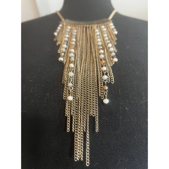 Chandelier Gold Necklace with Beaded Detail - Picture 1 of 3